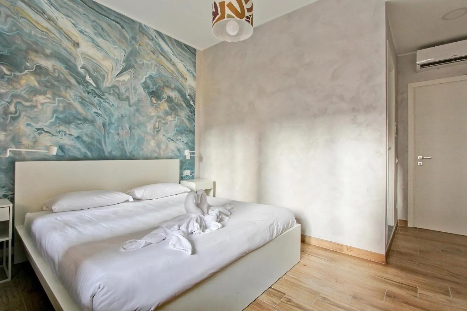 Marble Rooms Rome Guest house
